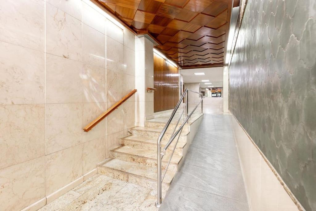 Precioso Piso Con Terraza En Centro De Granada Apartment ภายนอก รูปภาพ